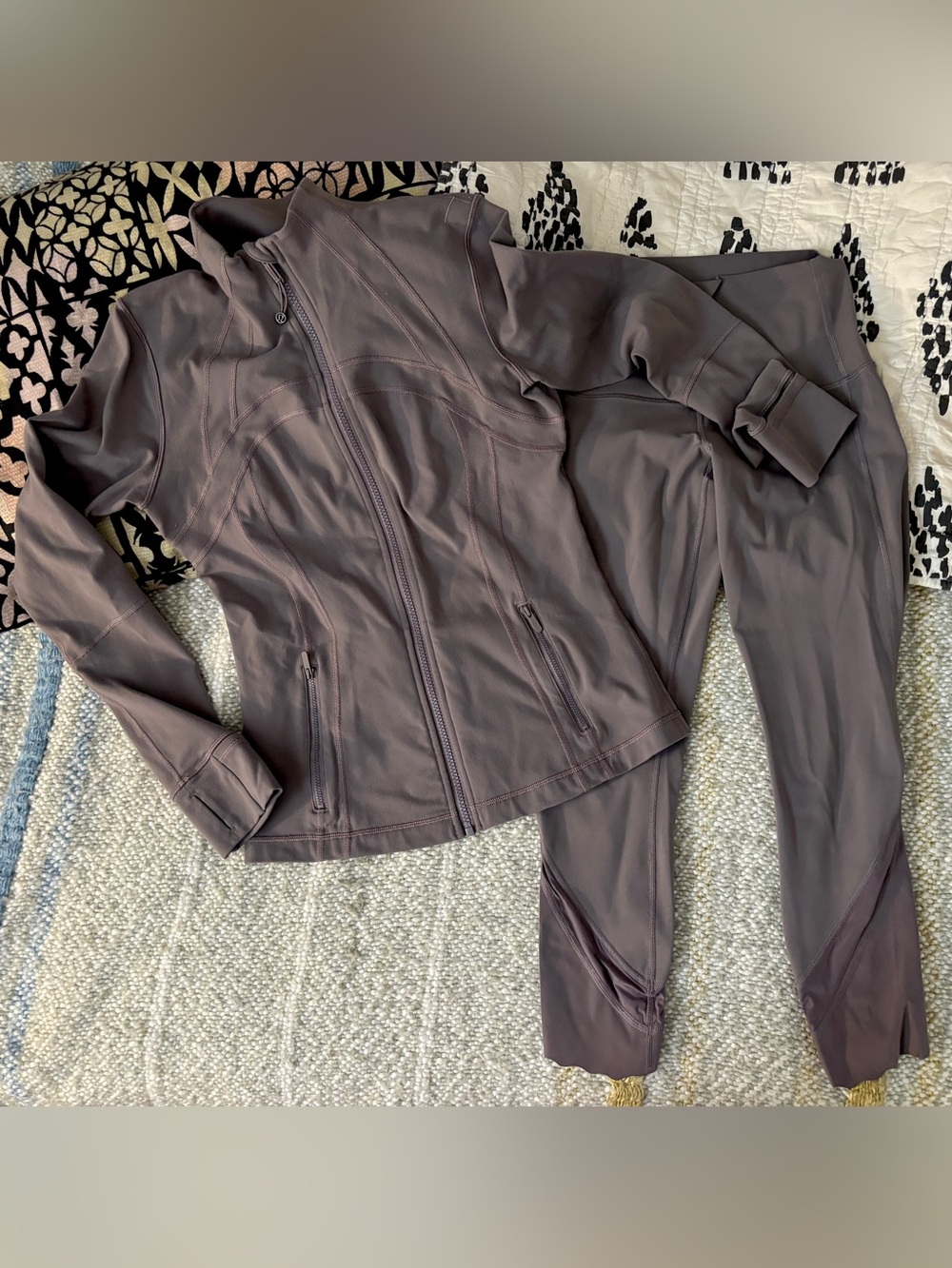 LULULEMON Define Jacket Nulu Women's Taupe Zip-Front Performance Jacket Size 8